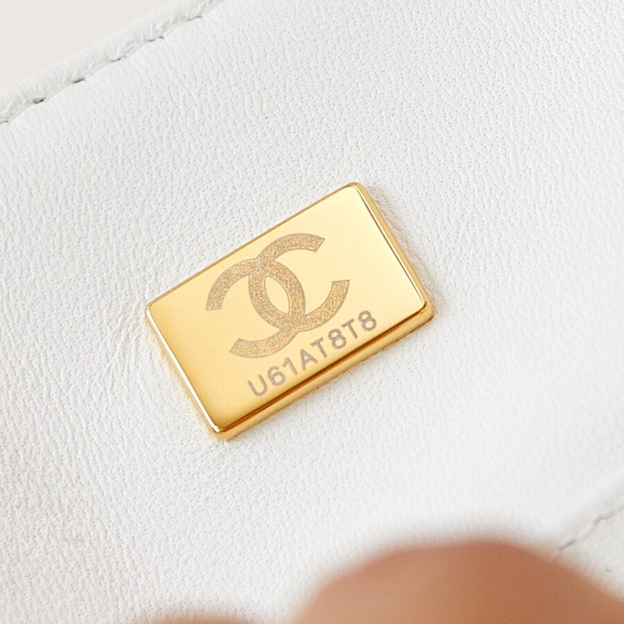 24p mini classic 20cm white tweed gold hardware | Studio Nafay