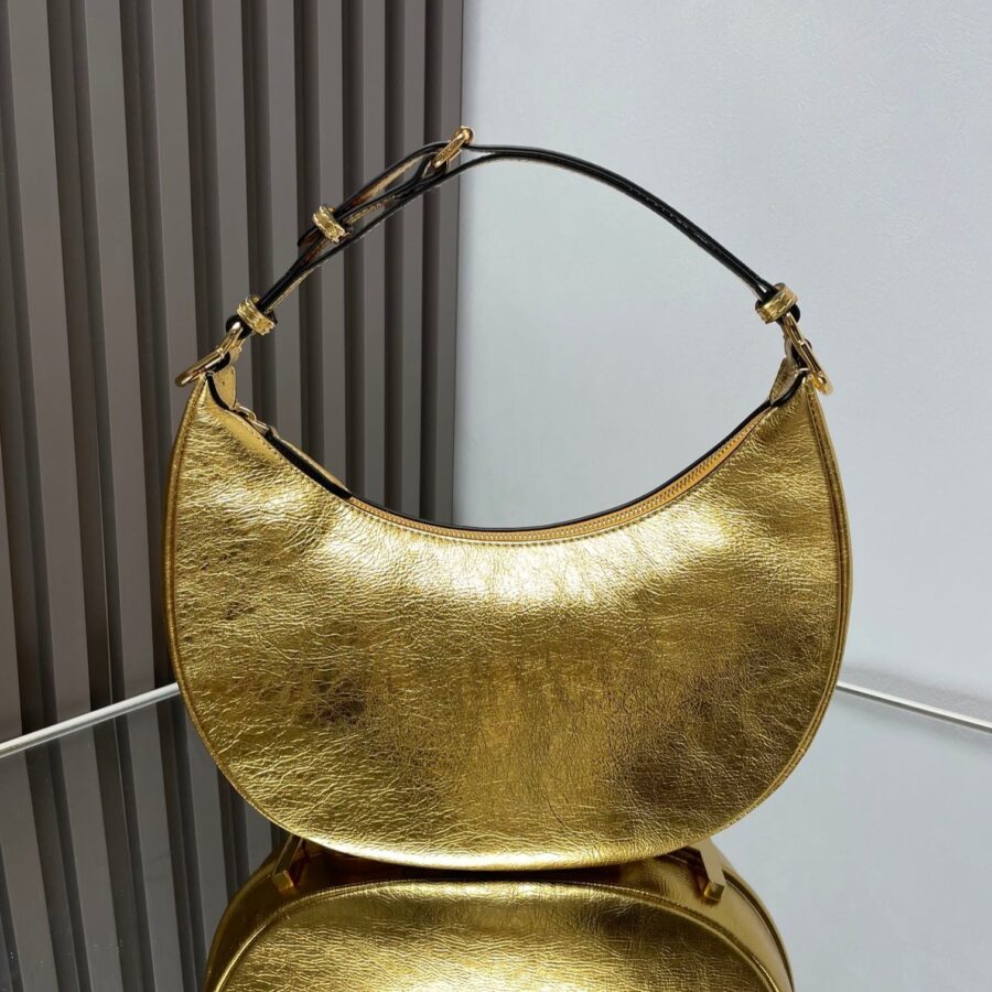 FENDIGRAPHY MEDIUM 29 IN GOLD METALLIC SMOOTH LAMBSKIN GOLD HARDWARE | Studio Nafay