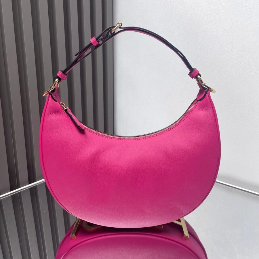 FENDIGRAPHY MEDIUM 29 IN BRIGHT PINK SMOOTH LAMBSKIN GOLD HARDWARE | Studio Nafay