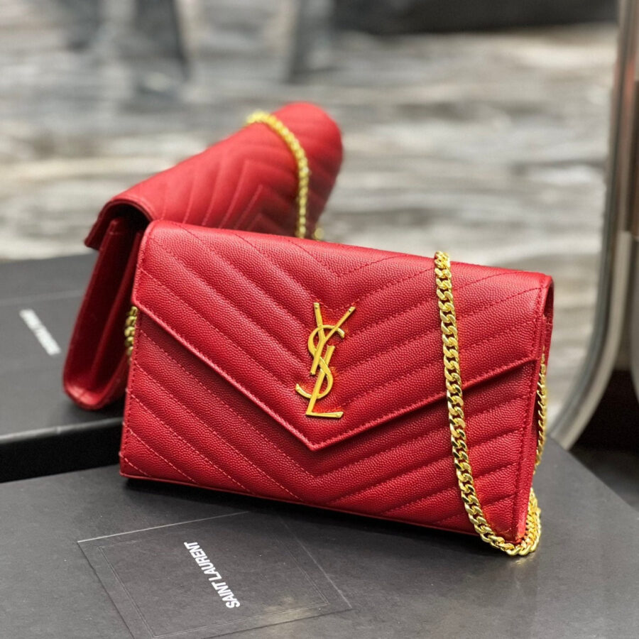 Designer handbag gold – front view